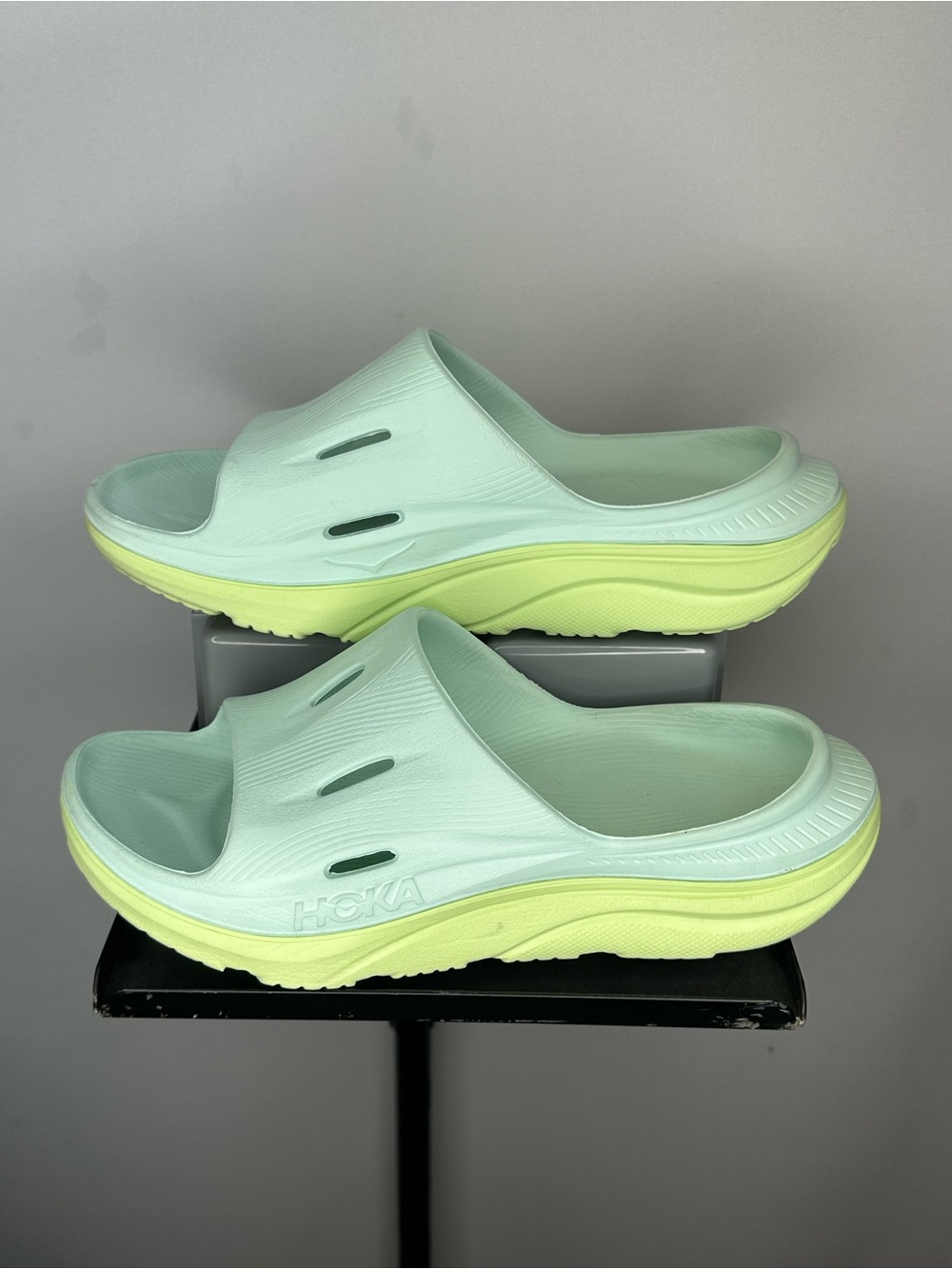 HOKA ORA Recovery Slide 3 Sea Glass/Lime Green Women’s Slides Size 8